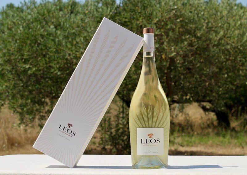 White gift box Leos cuvée Augusta 2023 / Organic - 75 CL - Image 2